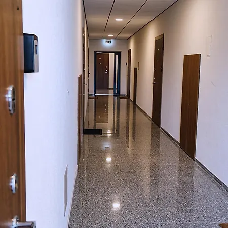 아파트 Sun Apartments, Self Check-in And Free Parking *